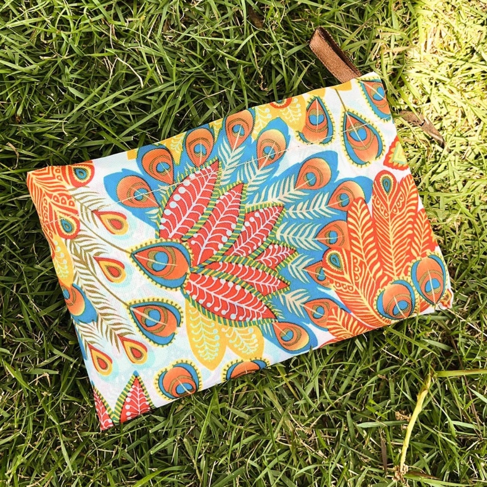 Floral Print Large Eco friendly reusable travel shopping bag - Picture 4 of 5